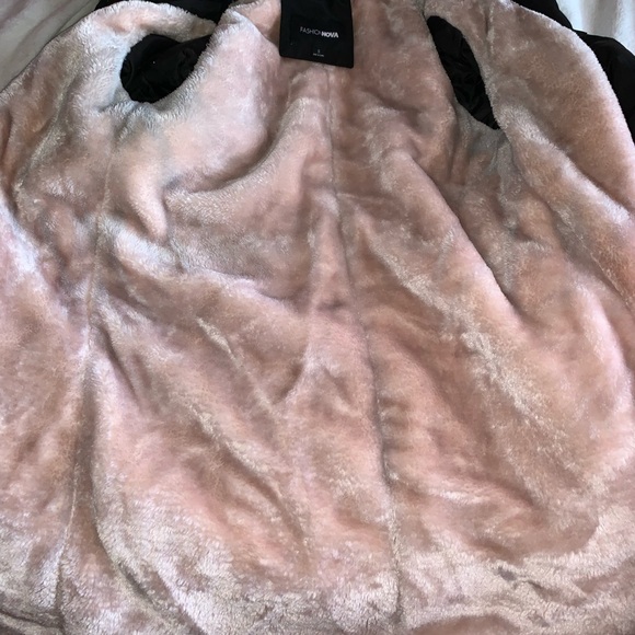 🖤💕Fashion Nova💕🖤 faux fur utility coat jacket - Picture 4 of 7